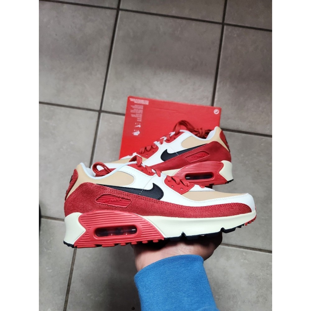 Nike Air Max 90 Red/Clay Sizs 8.5 Women/ NEW IN BOX